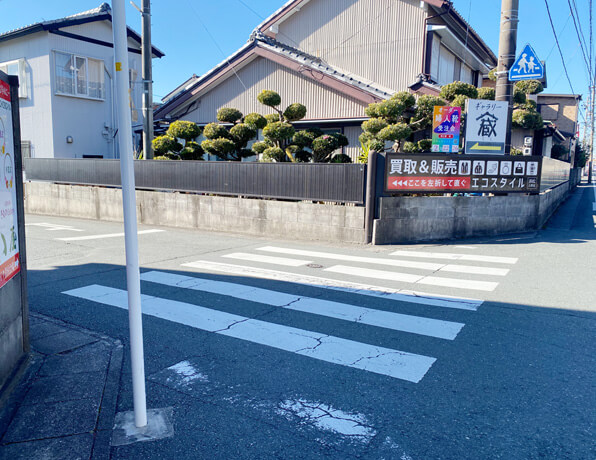 バスでのご来館