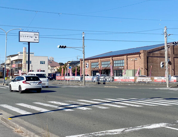 雄踏バイパスから訪れる場合